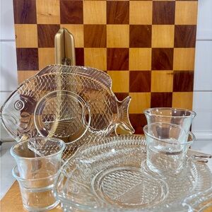 Etched Glass Fish-Shaped Appetizer Set - Eight Piece set